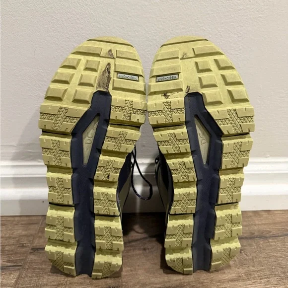 ON RUNNING CLOUDTRAX WOMEN'S SHOES - Picture 6 of 7